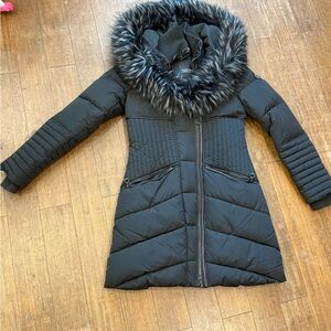 Women's Black Fur-Trimmed Jacket